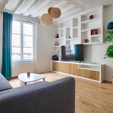 1 Bedroom Louvre Saint Honore Free Netflix Paris Exterior photo
